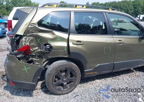 2023 Subaru Forester Wilderness из США, поврежденный, VIN JF2SKAMC8PH528881